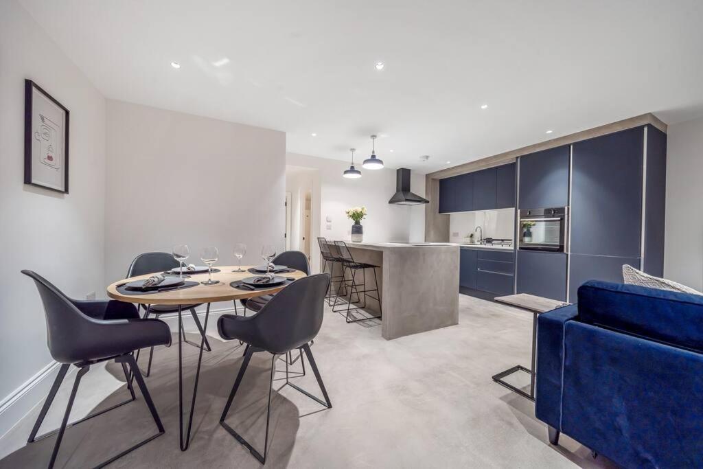 Trendy 2 Bedroom 2 Bathroom Apartment Minutes From Seafront In St Leonard'S Hastings St Leonards-on-Sea 外观 照片